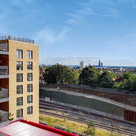 Modern And Chic Apartments At Ferrum Near Wembley Park Londres Exterior foto